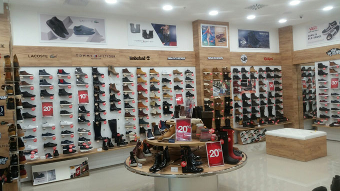 Office shoes Bosna Tuzla BINGO City centar u ulici Mitra Trifunovica 2